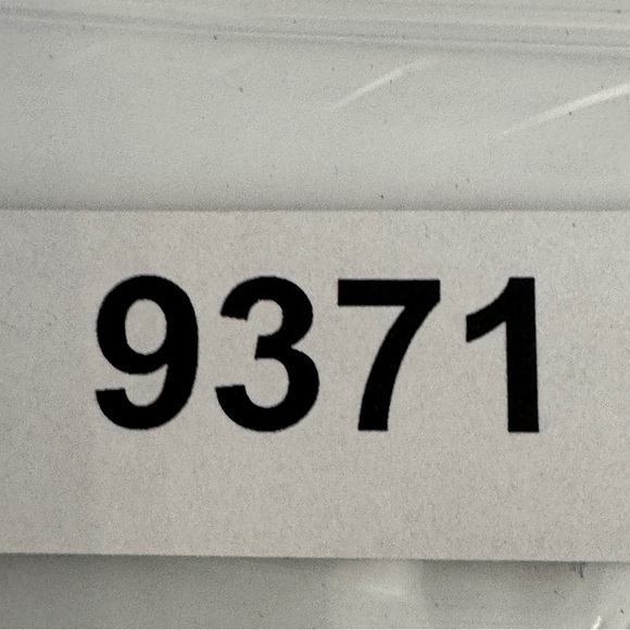 Adidas 3-Stripes Gray Crewneck Sweatshirt | Men’s M - Picture 7 of 7